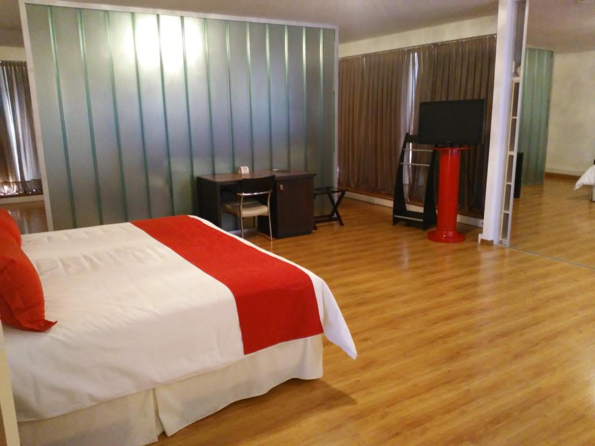 Global Hotel Centenario Ngoại thất bức ảnh