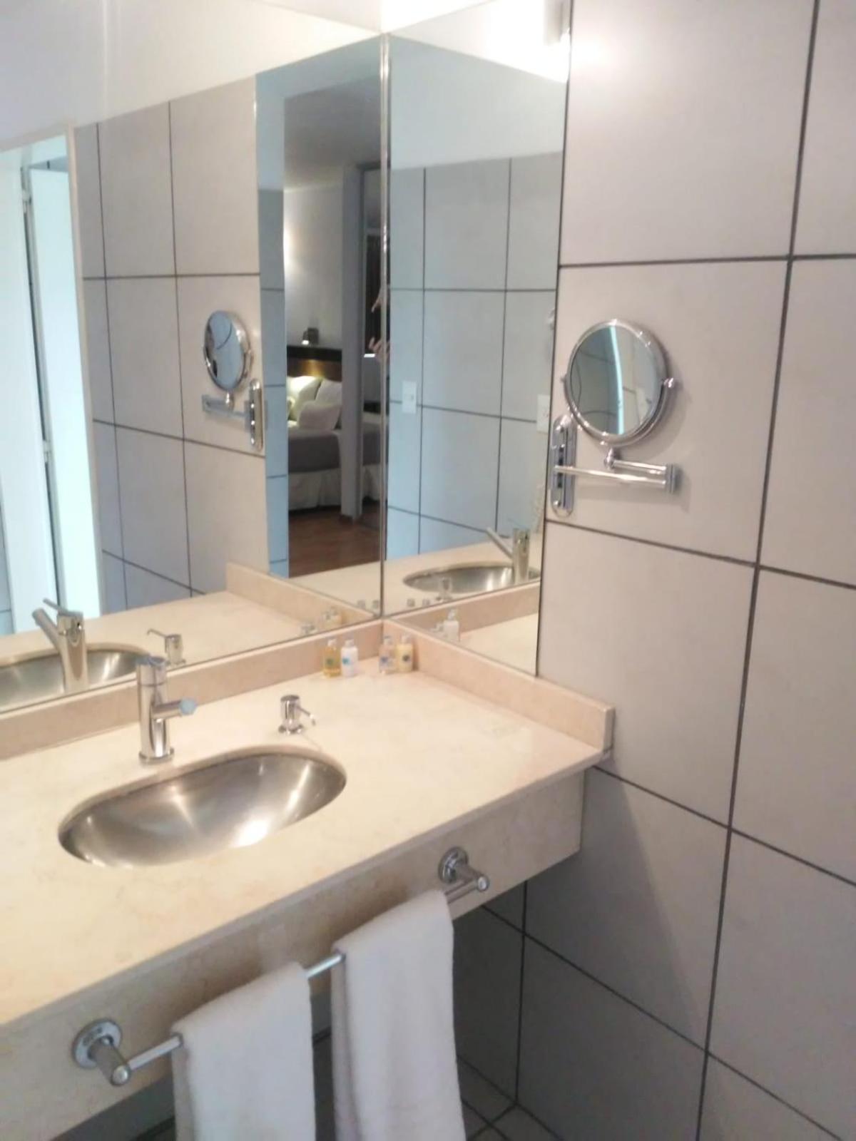 Global Hotel Centenario Ngoại thất bức ảnh