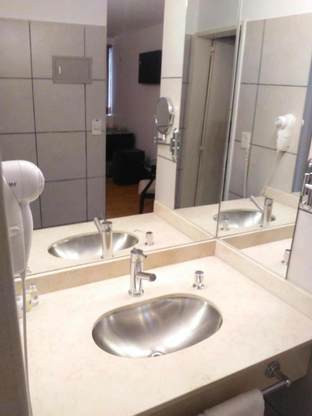 Global Hotel Centenario Ngoại thất bức ảnh