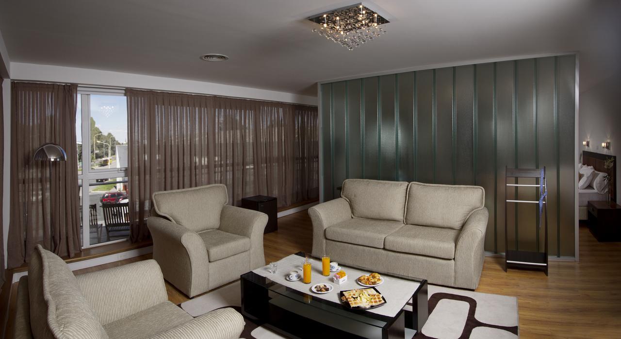 Global Hotel Centenario Ngoại thất bức ảnh